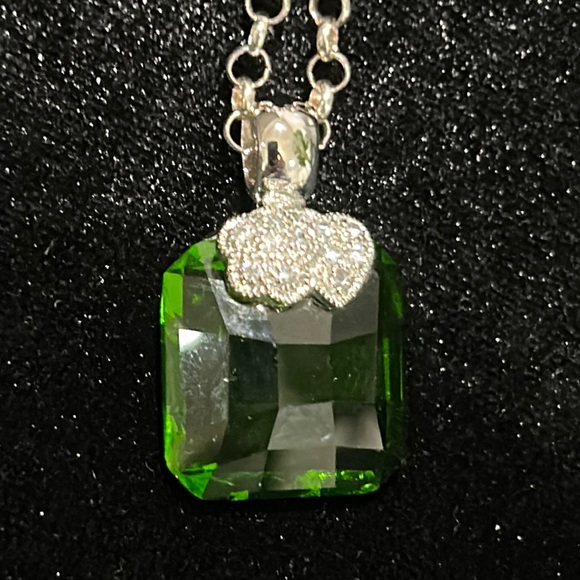 #11 Vintage Pendant, Green Princess cut Stone/Clear Crystal Accents, 925, 16" - Picture 1 of 9